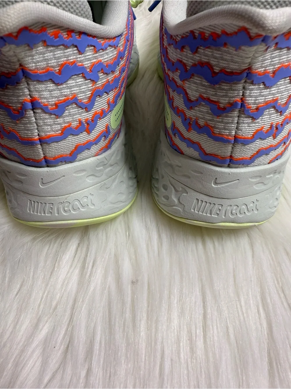 Nike React Women Multicolor Basketball Sneakers with Neon Lime Size 7.5 New